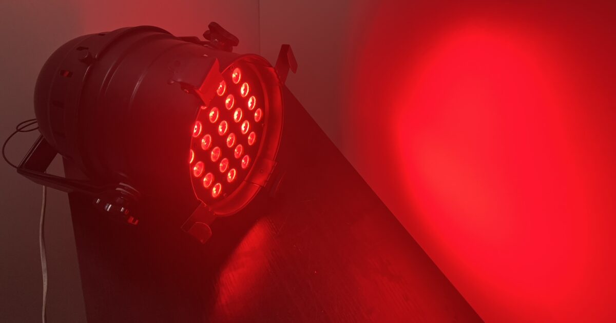 LIGHT HOUSE LED パラーライト PAR64 LED824 DMX512対応 8ch 24灯