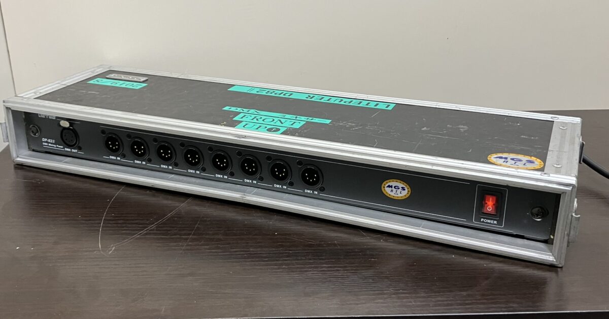 Lite Puter ライトピューター DMXミキサー DP-82II ハードケース付 XLR5ピンオス×8