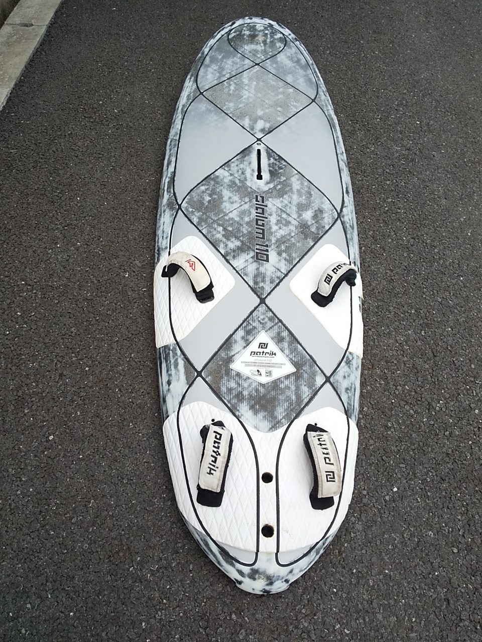 patrik パトリック ウィンドサーフィン ボード SLALOM 110L 233×68cm