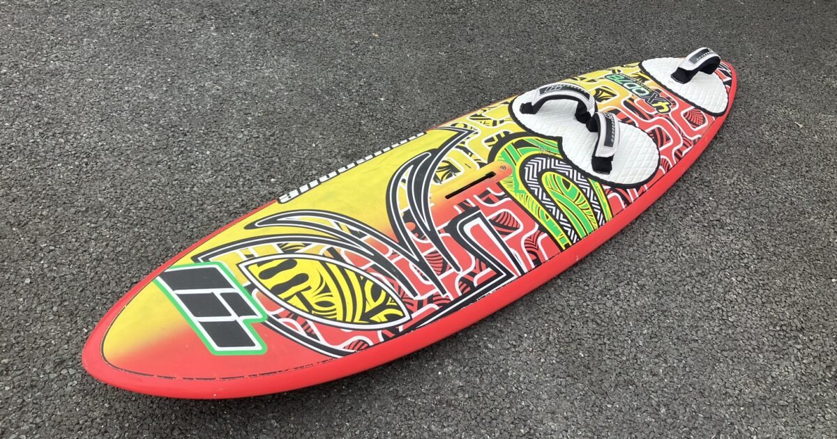 Novenove International ウィンドサーフィン ボード 4XQD78 QUAD 227×56cm