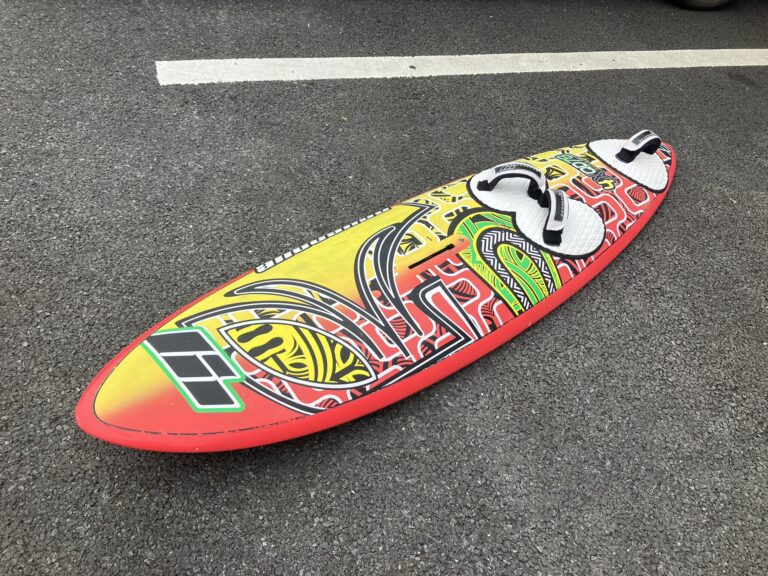 Novenove International ウィンドサーフィン ボード 4XQD78 QUAD 227×56cm