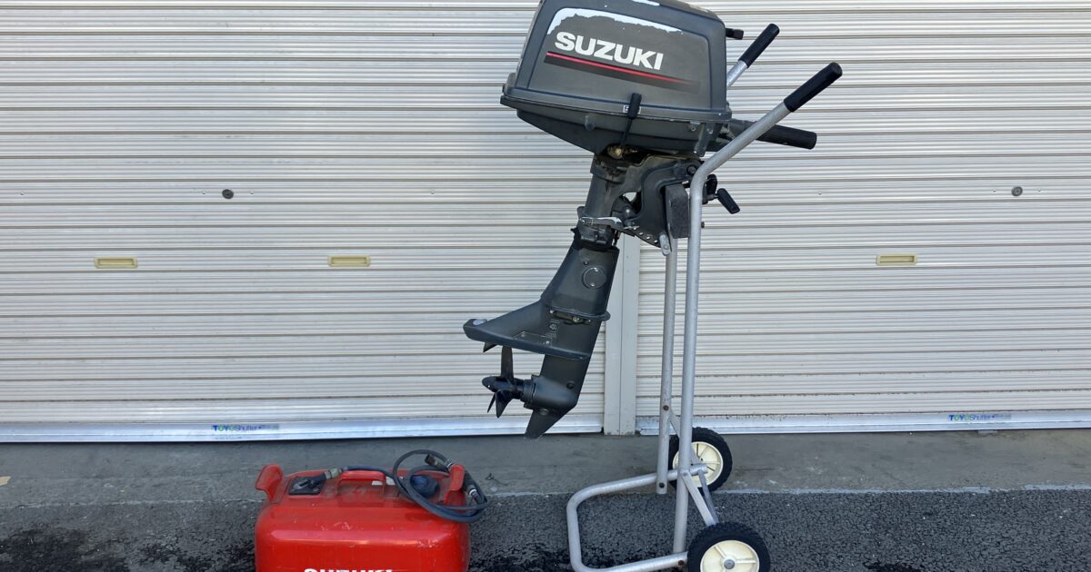 SUZUK スズキ 2サイクル 2気筒 5馬力 船外機 エンジン 動作未確認 ガソリンタンク付き