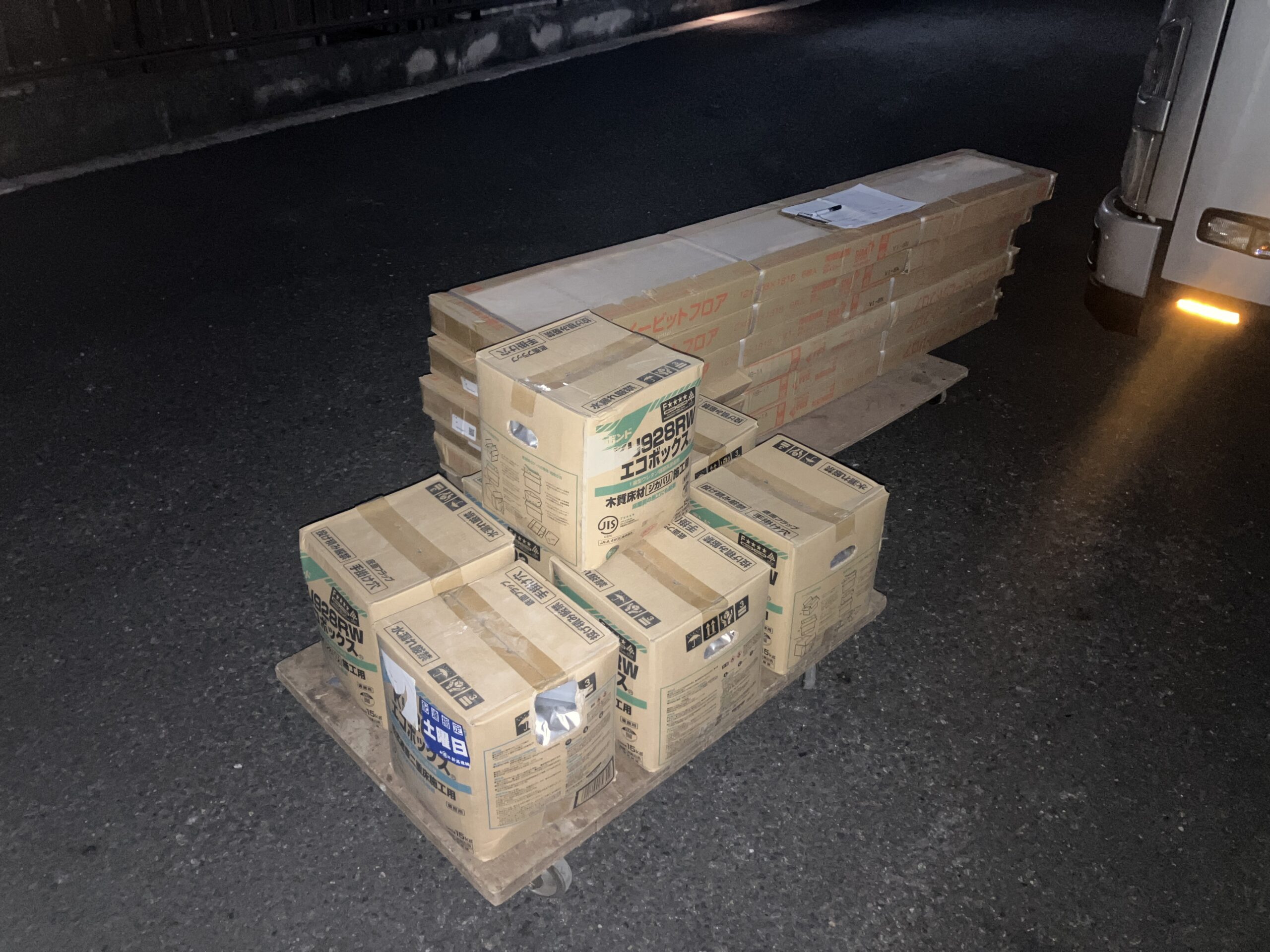 フローリング　7梱包（14畳）オリエントイービットフローリング 4259a-1-scaled.jpg