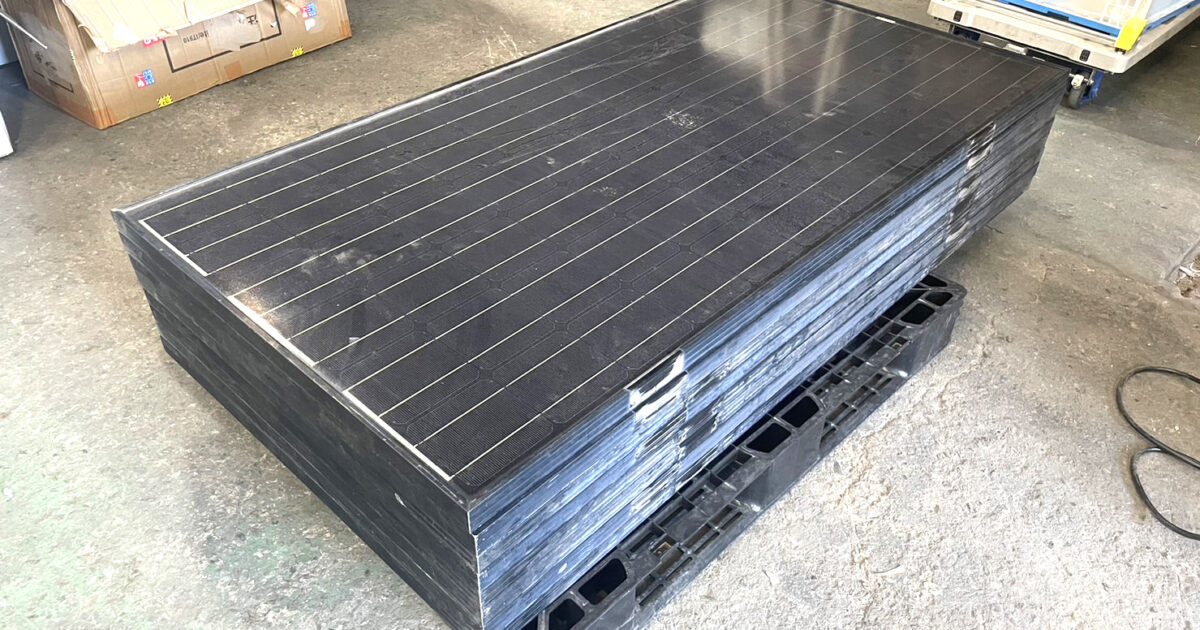 ソーラーパネル 8枚セット SUNTECH STP-190S サンテック 太陽光パネル 太陽電池モジュール 190W