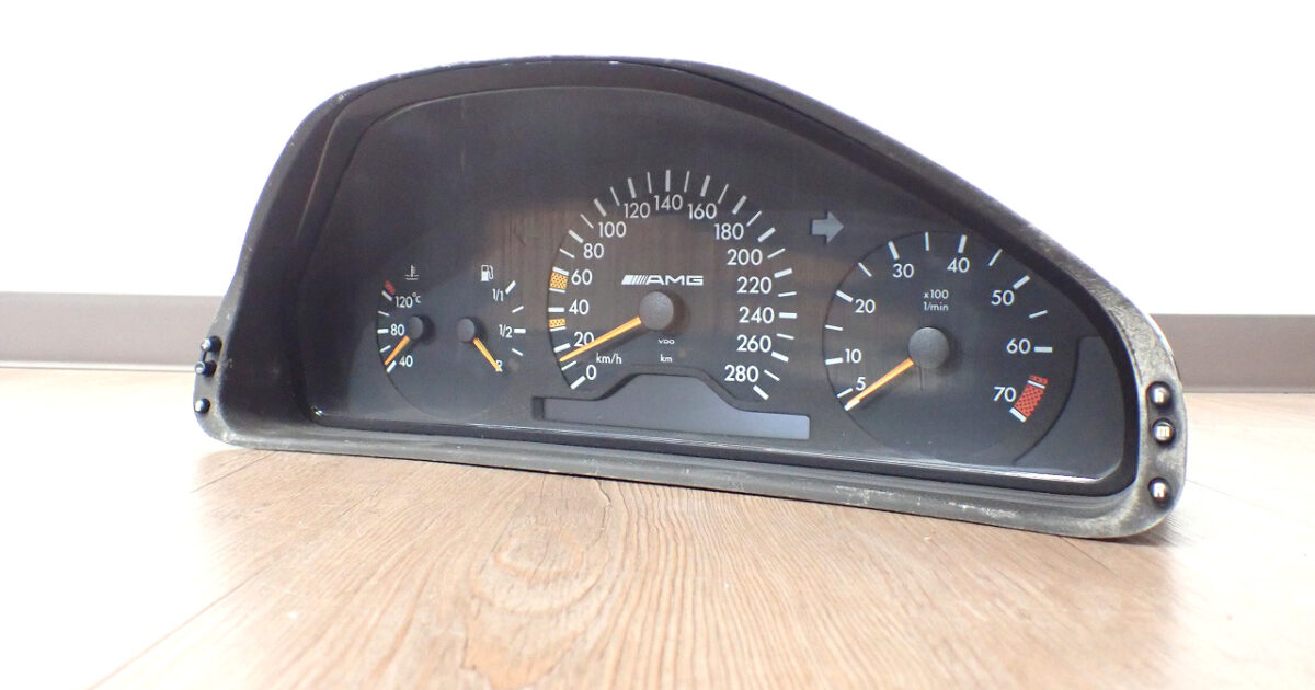 スピードメーター VDO 110.000.845/001 ブイディーオー Mercedes Benz メルセデスベンツ タコメーター