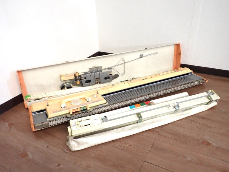 編み機 brother KH-260 ブラザー パンチ9 太糸パンチカード方式 PUNCH 9 太糸編機 手芸 ハンドメイド ニット 毛糸 編み物