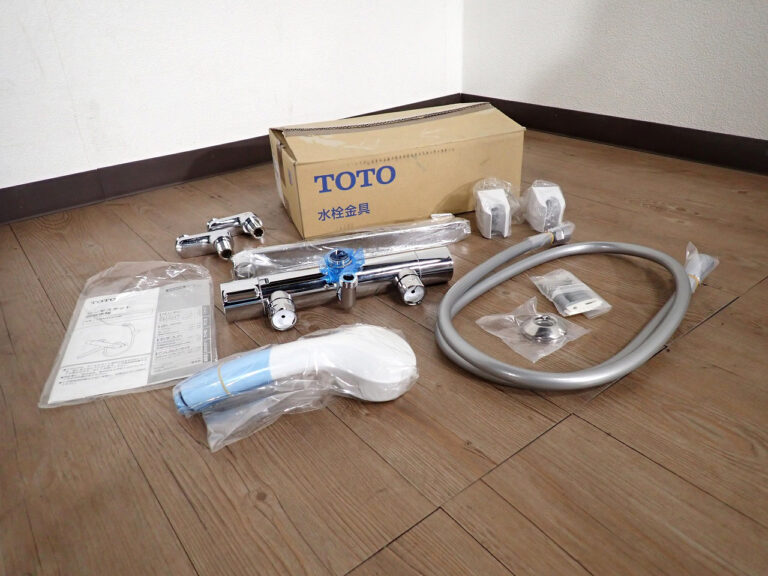 水栓 TOTO TBV03408J 東陶 壁付サーモスタット混合水栓 節水 節湯 コンフォートウェーブ シャワー 300mm 浴室 バスルーム 水栓金具