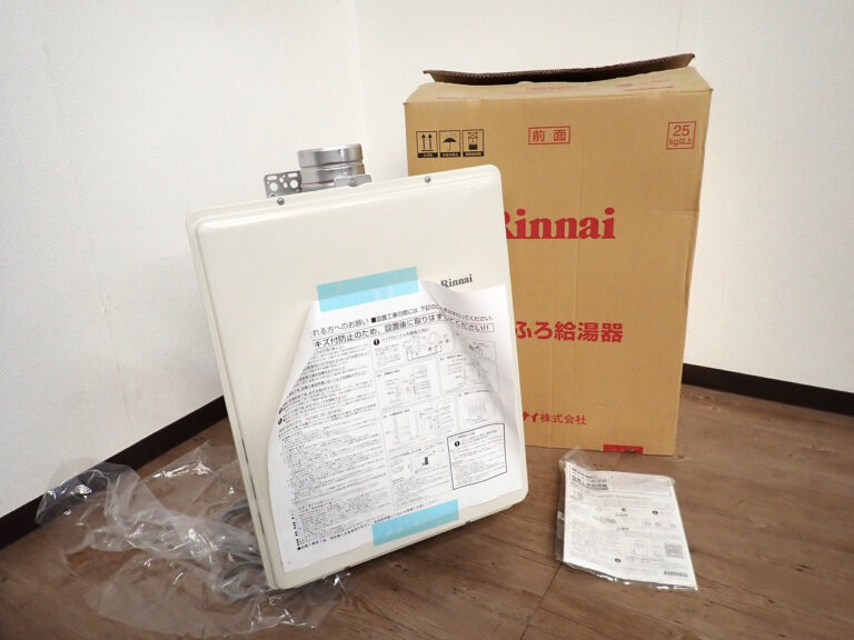 ガスふろ給湯器 Rinnai RUF-A2405SAU リンナイ 都市ガス PS扉内 上方排気型 オートタイプ オート 24号 2022年11月製