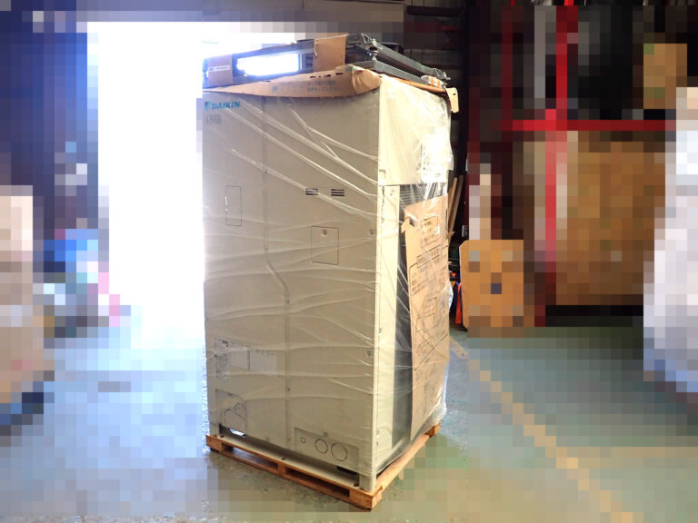 室外ユニット DAIKIN REYP224FA ダイキン パッケージエアコン 空冷ヒートポンプ 三相200V ビル用マルチ 室外機 8.0馬力 22.4kW