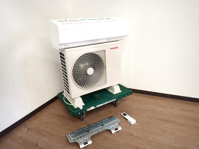 ルームエアコン TOSHIBA RAS-J221E1P 東芝 6畳用 単相100V 2.2kW 冷暖房 室内機 室外機 ホワイト 白
