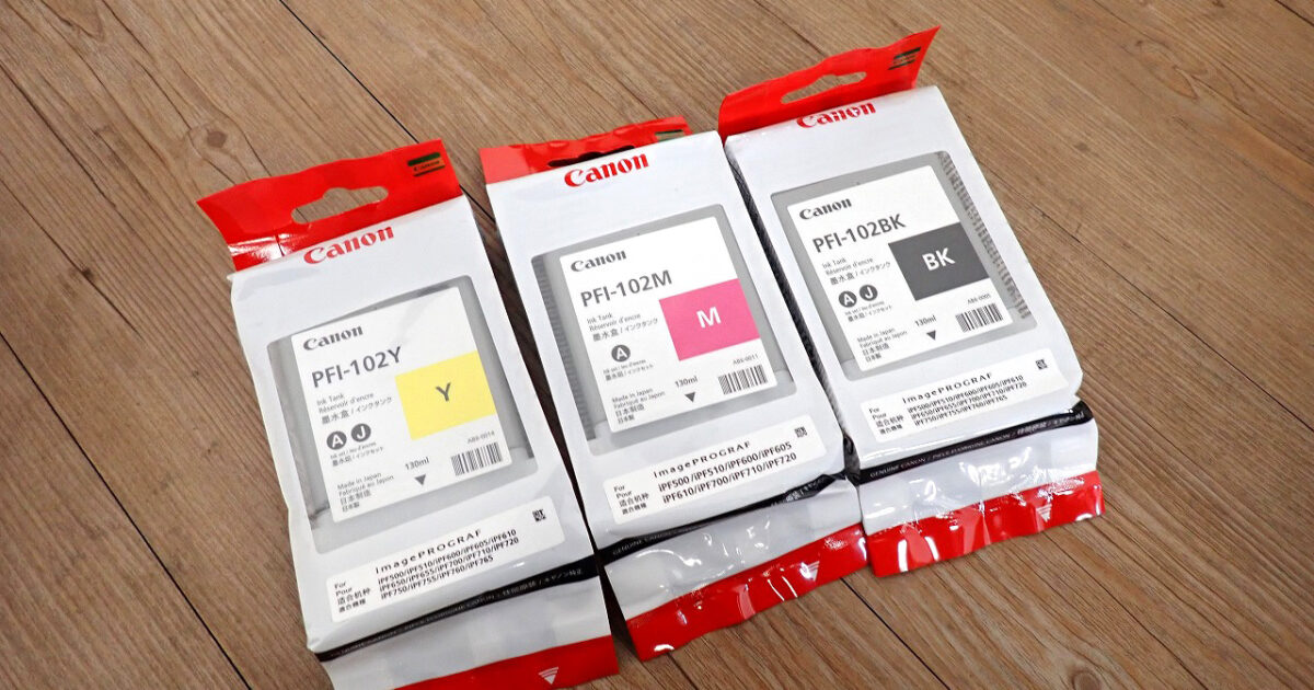 大判プリンターimagePROGRAF用顔料インクタンク Canon PFI-102 キヤノン 純正インク 130ml ブラック マゼンダ イエロー 取付期限切れ