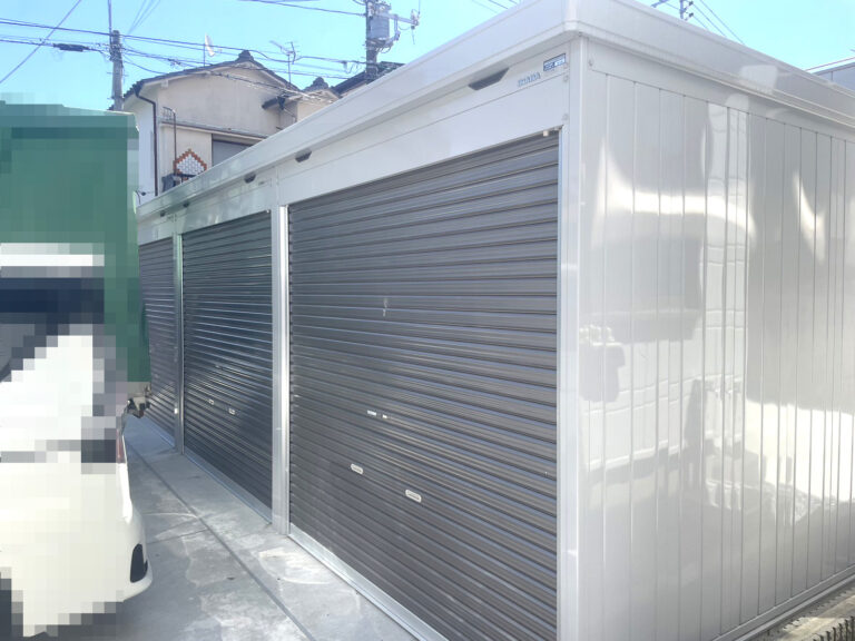 ガレージ INABA FF-2630H/FM-2630S FM-2630H イナバ ドマールFF 物置 車庫 バイク保管庫 3連棟 連続型物置 連棟タイプ