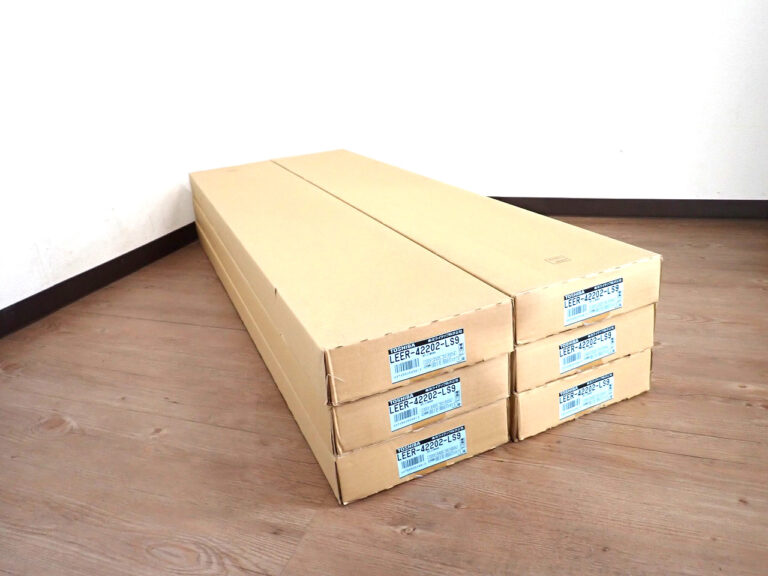 照明器具 TOSHIBA LEER-42202-LS9 東芝 6台セット LEDベースライト 本体のみ 埋込40形 W220 100V～242V 下面開放 グレア抑制