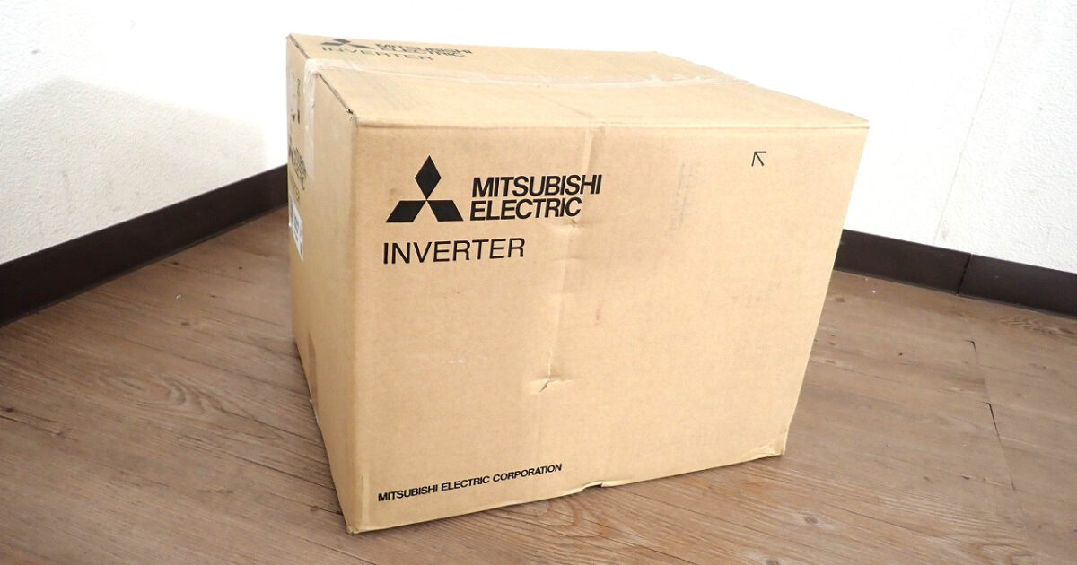 インバータ MITSUBISHI FR-E820-11K 三菱電機 三相 200V-240V 11kW 50/60Hz 最小クラス 高性能 業務用 産業製品