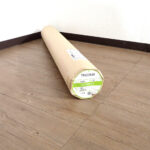 クロス SANGETSU TH32646 サンゲツ 92cm 50m巻 ブラウン 茶色 ウォルナット柾目 ウッド 木目 耐久性 壁紙 壁材 DIY リフォーム