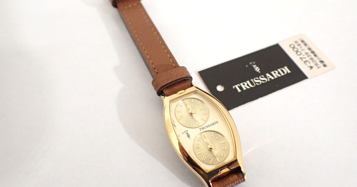 腕時計 TRUSSARDI TR0839-71BR トラサルディ レディース ゴールド 金 ブラウン 茶 クォーツ トノー ダブルフェイス ウォッチ