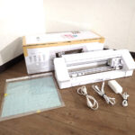 カッティングマシン silhouette SILH-CAMEO-4-WHT-J シルエット CAMEO4 カメオ4 A4 12inch Bluetooth ワイヤレス 小型 ホワイト