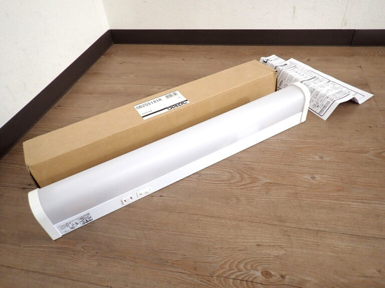 照明器具 ODELIC OB255181R オーデリック キッチンライト 高演色LED コンセント付 昼白色 壁面・棚下面取付兼用 対面キッチン対応