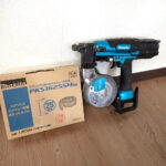 高圧エアビス打ち機 makita AR411HR PKS1625SM マキタ 25～41mm  純正25mm 連結釘 1ケース付 ブルー 釘打機 電動工具 動作確認未実施