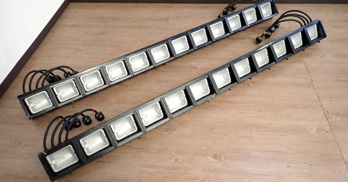 舞台照明器具 電球付 National NQ32 NQ37072B ナショナル 24台 100V フィルターホルダー24枚 ミニハロゲン17個 スポットライト