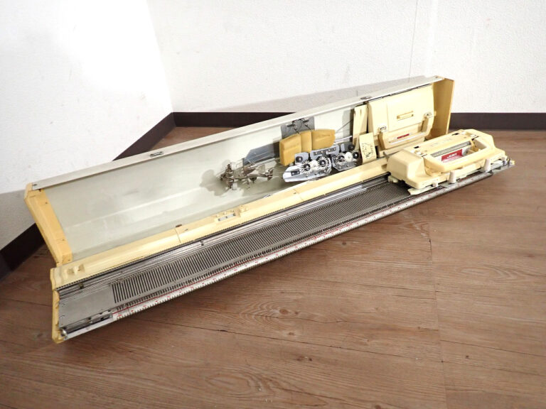 編み機 JUKI KE-2500 ジューキ 高級自動編機 ハイメモリー ハンドメイド ハンドクラフト 手芸 手工芸 ニット 毛糸 編み物