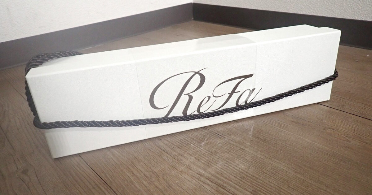ストレートアイロン プロ ReFa RE-AT-02A リファ STRAIGHT IRON PRO 140-220℃ 5段階 ストレート・カールヘア 箱付き ホワイト