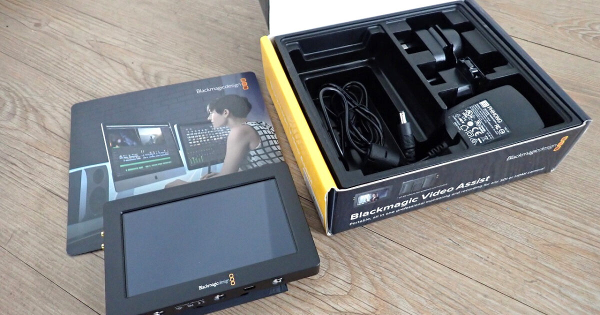 フルHDタッチモニター Blackmagic Design ブラックマジックデザイン モニター一体型ポータブルレコーダー ビデオアシスト SDI HDMI