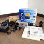 デジタルHD ビデオカメラレコーダー SONY DCR-PC5 AC-VQ11 NP-FS11 NP-FS22 ソニー ハンディカム 2.5型 液晶 バッテリー 充電器