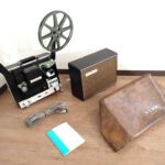 映写機 ELMO 16-AS エルモ FILMATIC 16mm 100V スピーカー ケース プロジェクター 投影機 映像機器 レトロ コレクション アンティーク