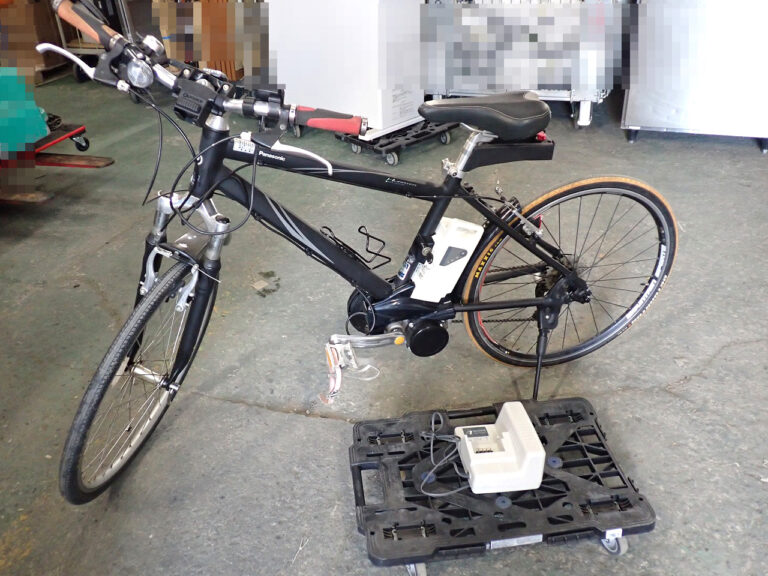電動アシスト付き自転車 Panasonic BE-EPH672B パナソニック ハリヤ 26インチ バッテリー 長押し 3点灯 充電器付 マットブラック