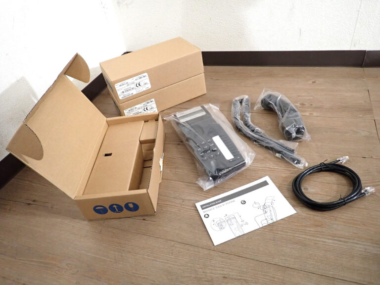 業務用 IP電話機 Mitel 51011571 ミテル 3台セット 5304 IP PHONE LEDボタン ディスプレイ 小型 オフィス 在宅 店舗 ブラック
