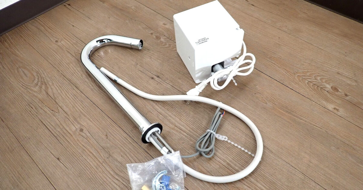 水栓金具 TOTO CET9000 CET1023 トートー CERA セラオリジナル 台付自動水栓 スパウト部 単水栓機能部 セット 洗面所 手洗器 シルバー