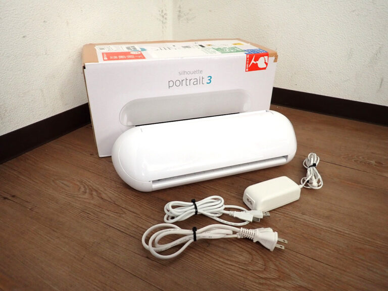 カッティングマシン Silhouette Portrait 3 シルエット ポートレート3 206mm A4 ステッカー 紙 布 小型 コンパクト Bluetooth