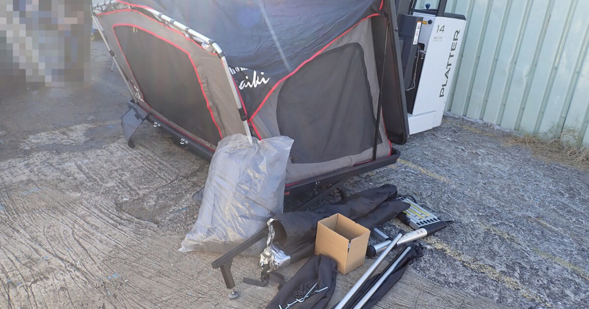 ルーフテント Easy Camper RHONBUS イージーキャンパー 超薄型 ひし形 ロンバス 220×135×19cm 120×205×90～100cm キャンプ