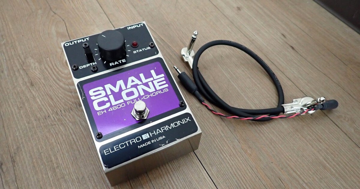 ギターエフェクター ELECTRO HARMONIX SMALL CLONE エレクトロハーモニクス アナログ コーラス カートコバーン ケーブル付 音楽機器