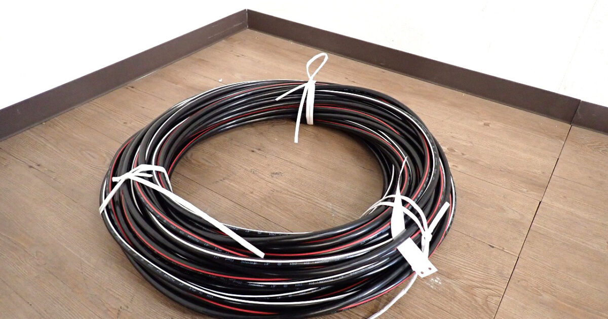 低圧用電力ケーブル FDC 600V CVT 22SQ フジクラ・ダイヤケーブル 20m 110A 3芯トリプレックス形 架橋ポリエチレン 絶縁ビニルシース