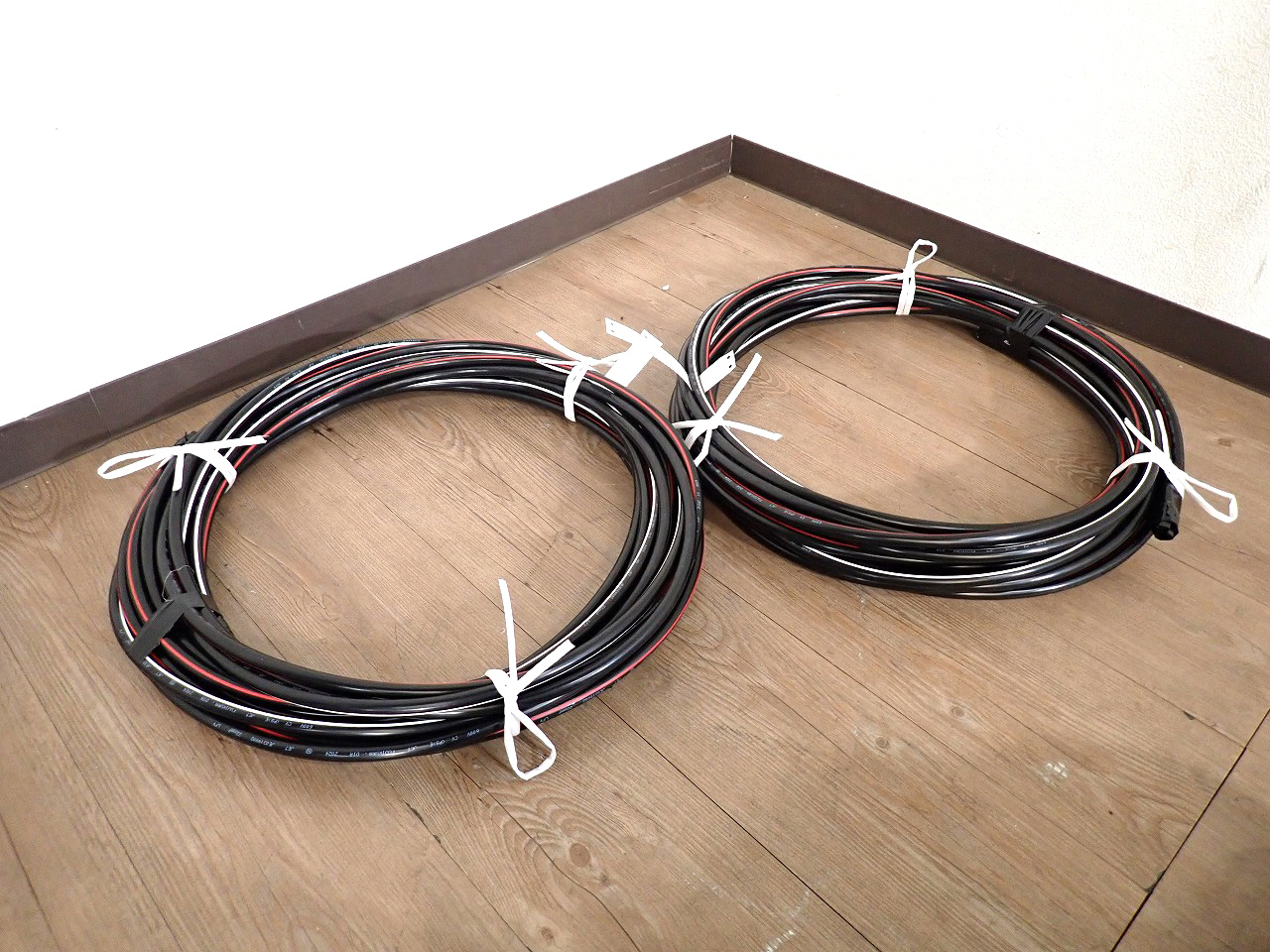 低圧用電力ケーブル FDC 600V CVT 22SQ フジクラ・ダイヤケーブル 7m 2