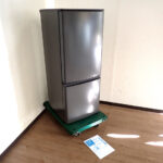 冷凍冷蔵庫 MITSUBISHI MR-P15J-H 三菱電機 2ドア 146L 冷凍室 46L 冷蔵 100L 100V W48cm コンパクト マットチャコール 24年製