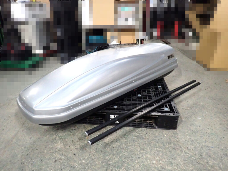 ルーフボックス Thule Atlantis600 スーリー アトランティス600 ジェットバッグ グロスシルバー キャリアバー付き