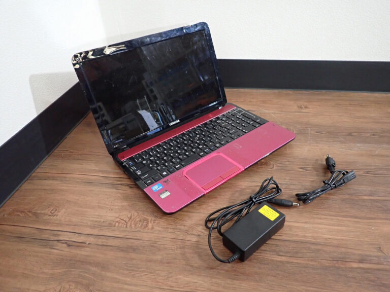 ノートパソコン TOSHIBA PT55236HBMR 東芝 dynabook T552/36HR Celeron 1000M 1.8GHz 4GB 630GB 15.6型 ルビーロゼ テンキー Win10