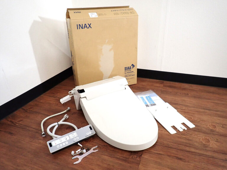 温水洗浄便座 LIXIL CW-RAA2-BN8 リクシル リモコン 脱臭機能付 連続出湯式 シャワートイレ RAシリーズ オフホワイト ウォシュレット